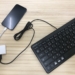 iPhoneにUSBキーボードを接続した様子