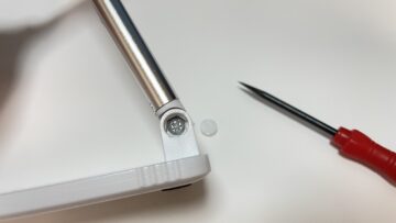 勝手に下がるのを修理する様子2