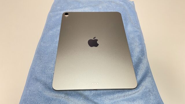 iPad Air (M3)の背面