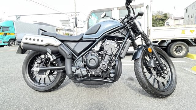 CL500の右側面