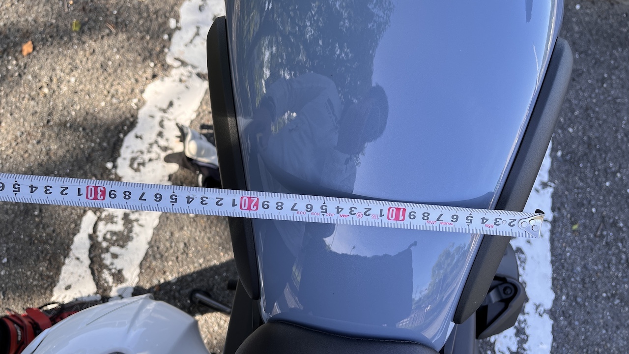 CL500のボディ幅(寸法)