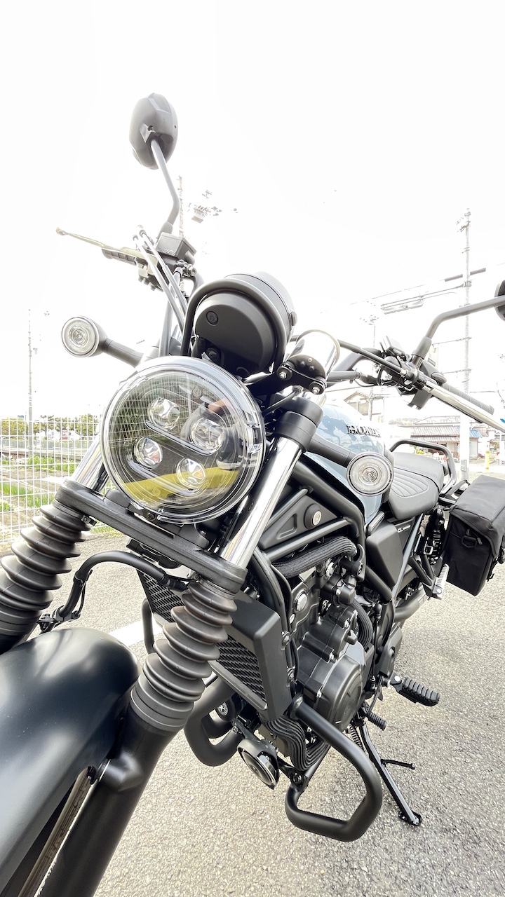 CL500のヘッドライト