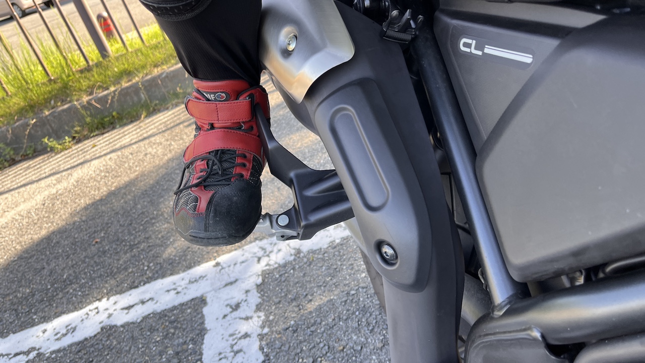 タンデムとマフラー