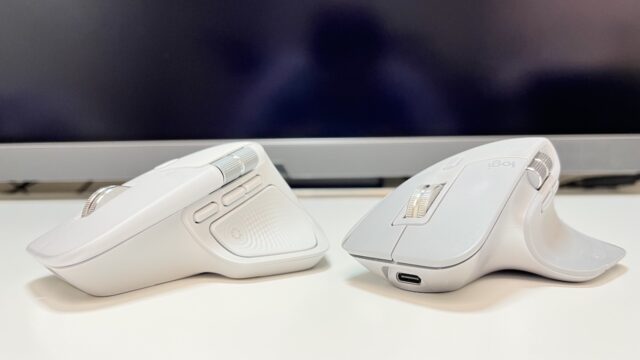 MX Master 4とMX Master 3(斜め前)