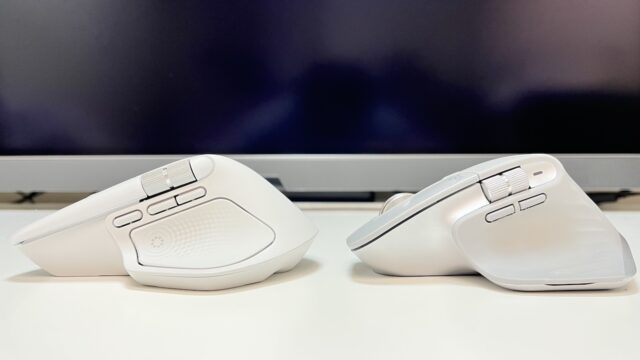 MX Master 4とMX Master 3(左側面)
