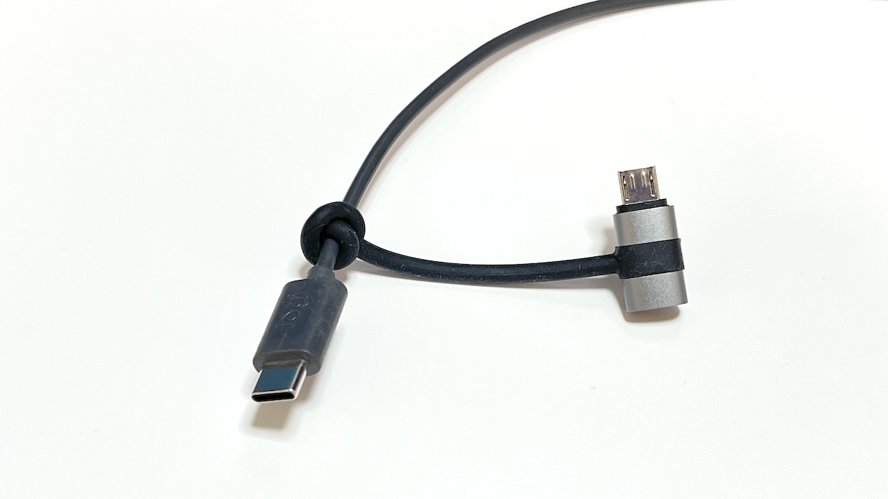 USB-C to USB micro-Bアダプタ