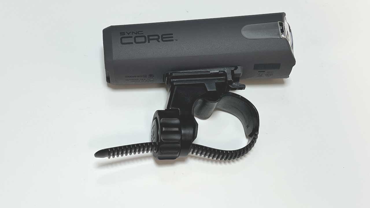 シンクコアの取付ブラケット