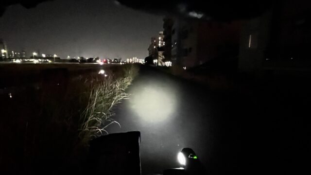 ロー(約100ルーメン)